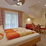 Konukevi Haus Bergfriede Mayrhofen