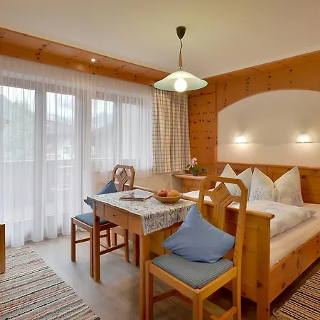 Pensionat Haus Bergfriede 3*