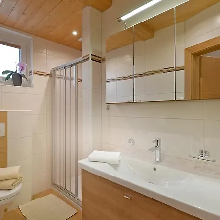 Haus Bergfriede 3*