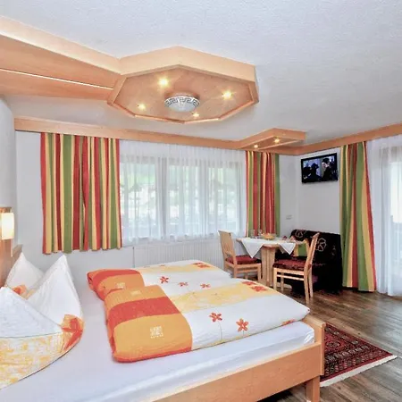 Haus Bergfriede ゲストハウス